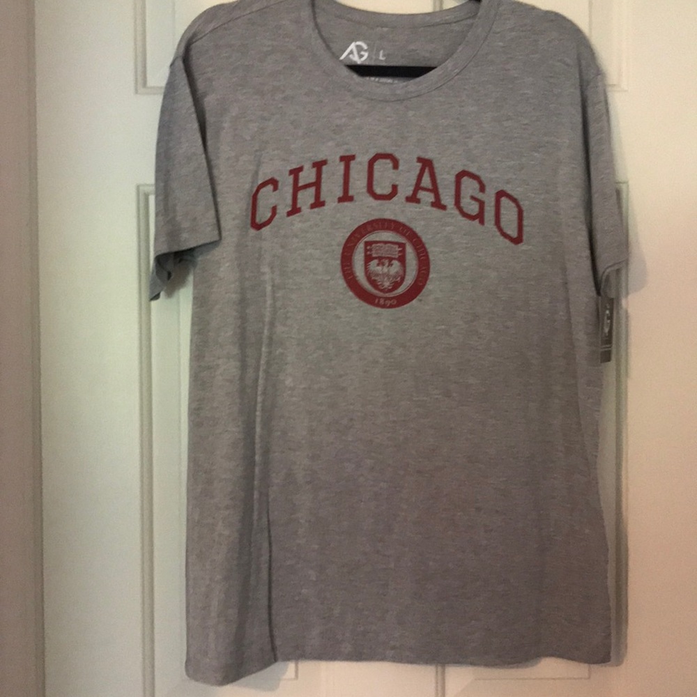 GREY TEE